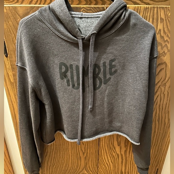 Rumble Tops - Rumble Cropped Hoodie Like NWOT